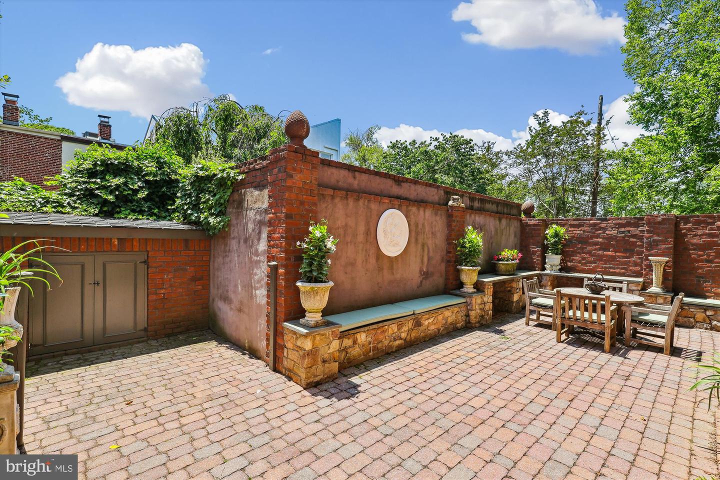 318 N FAIRFAX ST, ALEXANDRIA, Virginia 22314, 3 Bedrooms Bedrooms, ,3 BathroomsBathrooms,Residential,For sale,318 N FAIRFAX ST,VAAX2046236 MLS # VAAX2046236