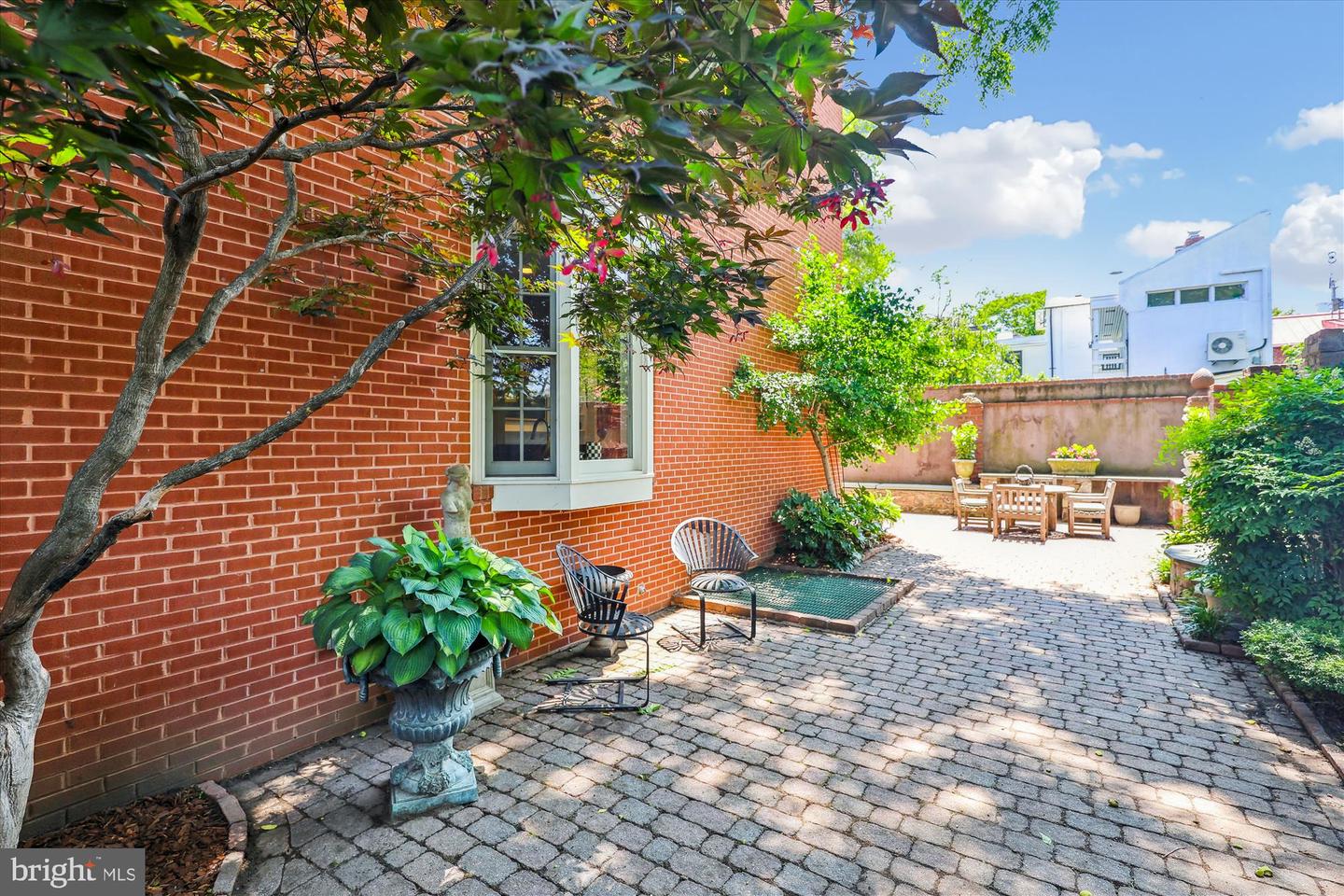 318 N FAIRFAX ST, ALEXANDRIA, Virginia 22314, 3 Bedrooms Bedrooms, ,3 BathroomsBathrooms,Residential,For sale,318 N FAIRFAX ST,VAAX2046236 MLS # VAAX2046236