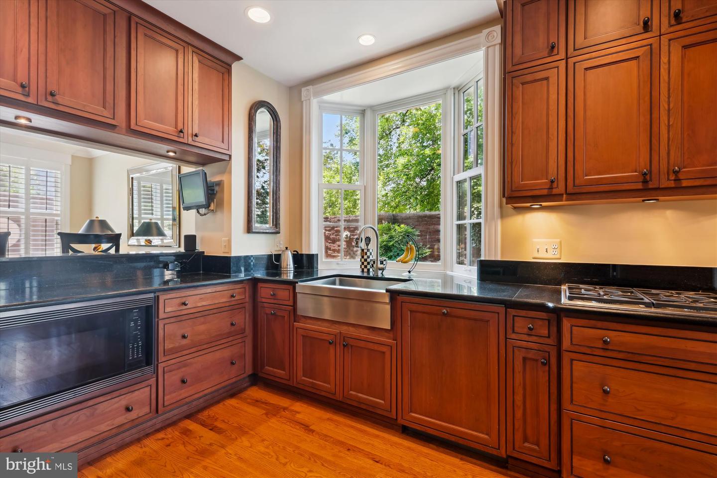 318 N FAIRFAX ST, ALEXANDRIA, Virginia 22314, 3 Bedrooms Bedrooms, ,3 BathroomsBathrooms,Residential,For sale,318 N FAIRFAX ST,VAAX2046236 MLS # VAAX2046236