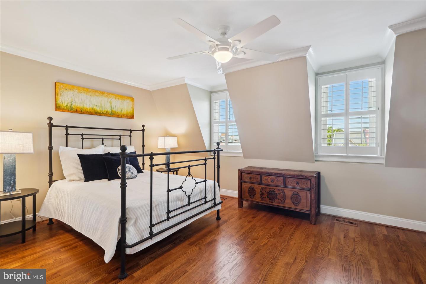 318 N FAIRFAX ST, ALEXANDRIA, Virginia 22314, 3 Bedrooms Bedrooms, ,3 BathroomsBathrooms,Residential,For sale,318 N FAIRFAX ST,VAAX2046236 MLS # VAAX2046236