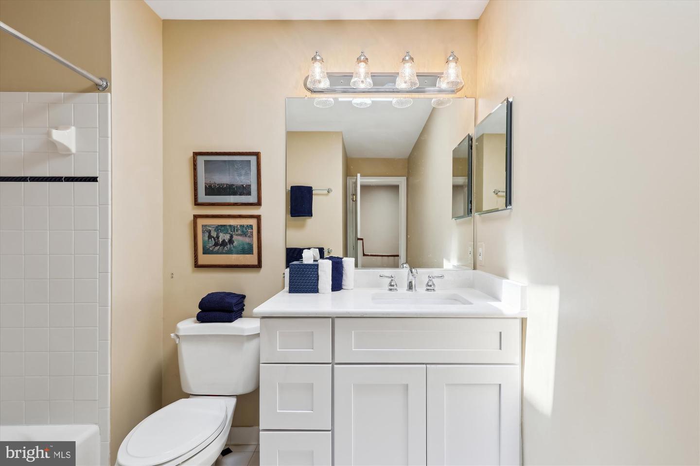 318 N FAIRFAX ST, ALEXANDRIA, Virginia 22314, 3 Bedrooms Bedrooms, ,3 BathroomsBathrooms,Residential,For sale,318 N FAIRFAX ST,VAAX2046236 MLS # VAAX2046236