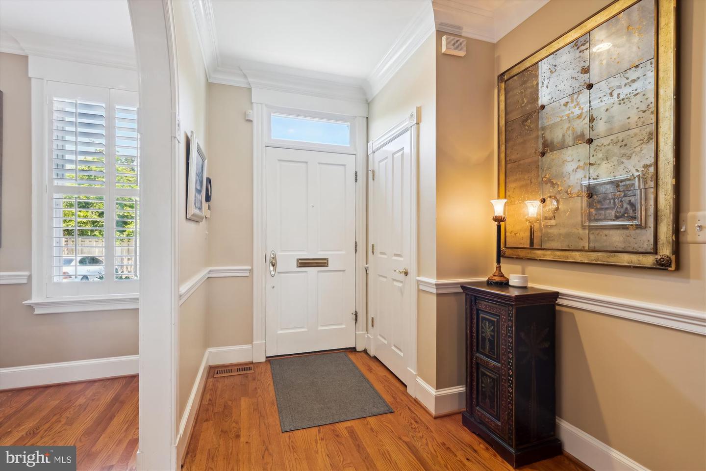 318 N FAIRFAX ST, ALEXANDRIA, Virginia 22314, 3 Bedrooms Bedrooms, ,3 BathroomsBathrooms,Residential,For sale,318 N FAIRFAX ST,VAAX2046236 MLS # VAAX2046236