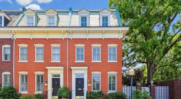 318 N FAIRFAX ST, ALEXANDRIA, Virginia 22314, 3 Bedrooms Bedrooms, ,3 BathroomsBathrooms,Residential,For sale,318 N FAIRFAX ST,VAAX2046236 MLS # VAAX2046236