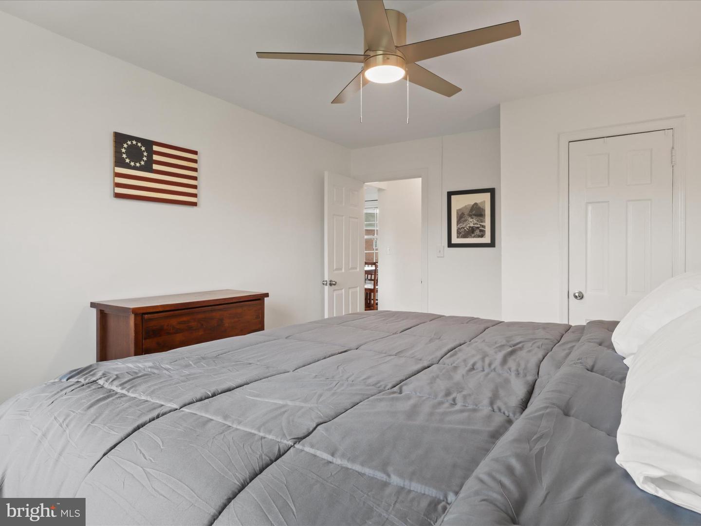 1704 W ABINGDON DR #302, ALEXANDRIA, Virginia 22314, 1 Bedroom Bedrooms, ,1 BathroomBathrooms,Residential,For sale,1704 W ABINGDON DR #302,VAAX2046238 MLS # VAAX2046238