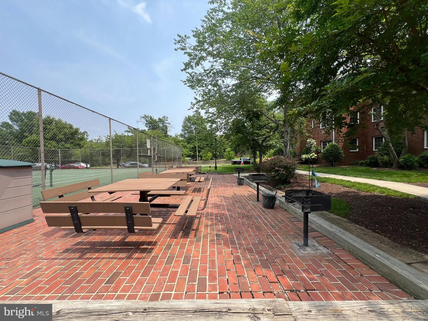 1704 W ABINGDON DR #302, ALEXANDRIA, Virginia 22314, 1 Bedroom Bedrooms, ,1 BathroomBathrooms,Residential,For sale,1704 W ABINGDON DR #302,VAAX2046238 MLS # VAAX2046238