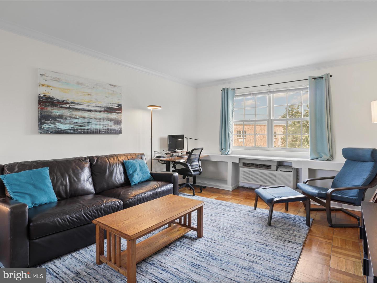 1704 W ABINGDON DR #302, ALEXANDRIA, Virginia 22314, 1 Bedroom Bedrooms, ,1 BathroomBathrooms,Residential,For sale,1704 W ABINGDON DR #302,VAAX2046238 MLS # VAAX2046238