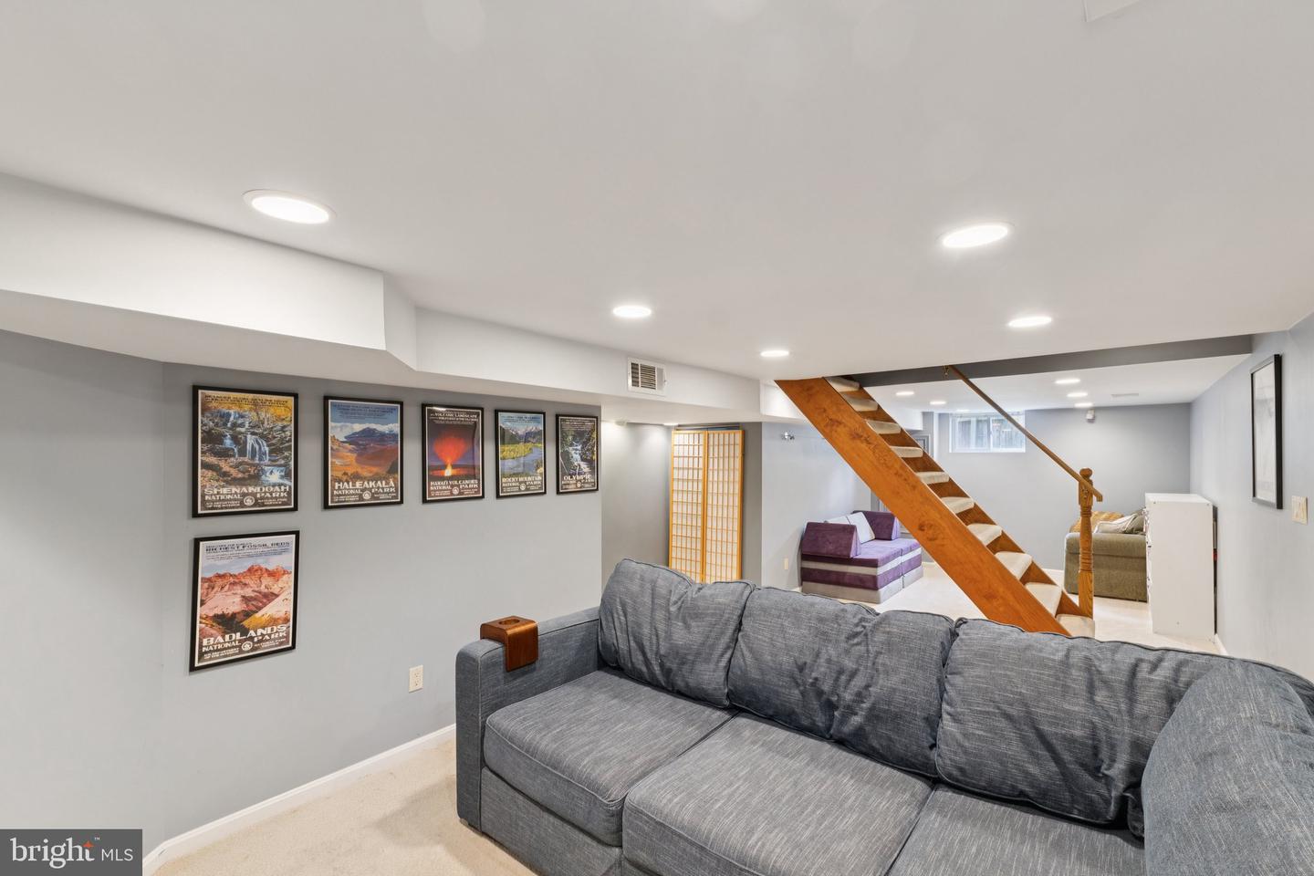 2907 SUMMERFIELD RD, FALLS CHURCH, Virginia 22042, 4 Bedrooms Bedrooms, ,3 BathroomsBathrooms,Residential,For sale,2907 SUMMERFIELD RD,VAFX2246122 MLS # VAFX2246122