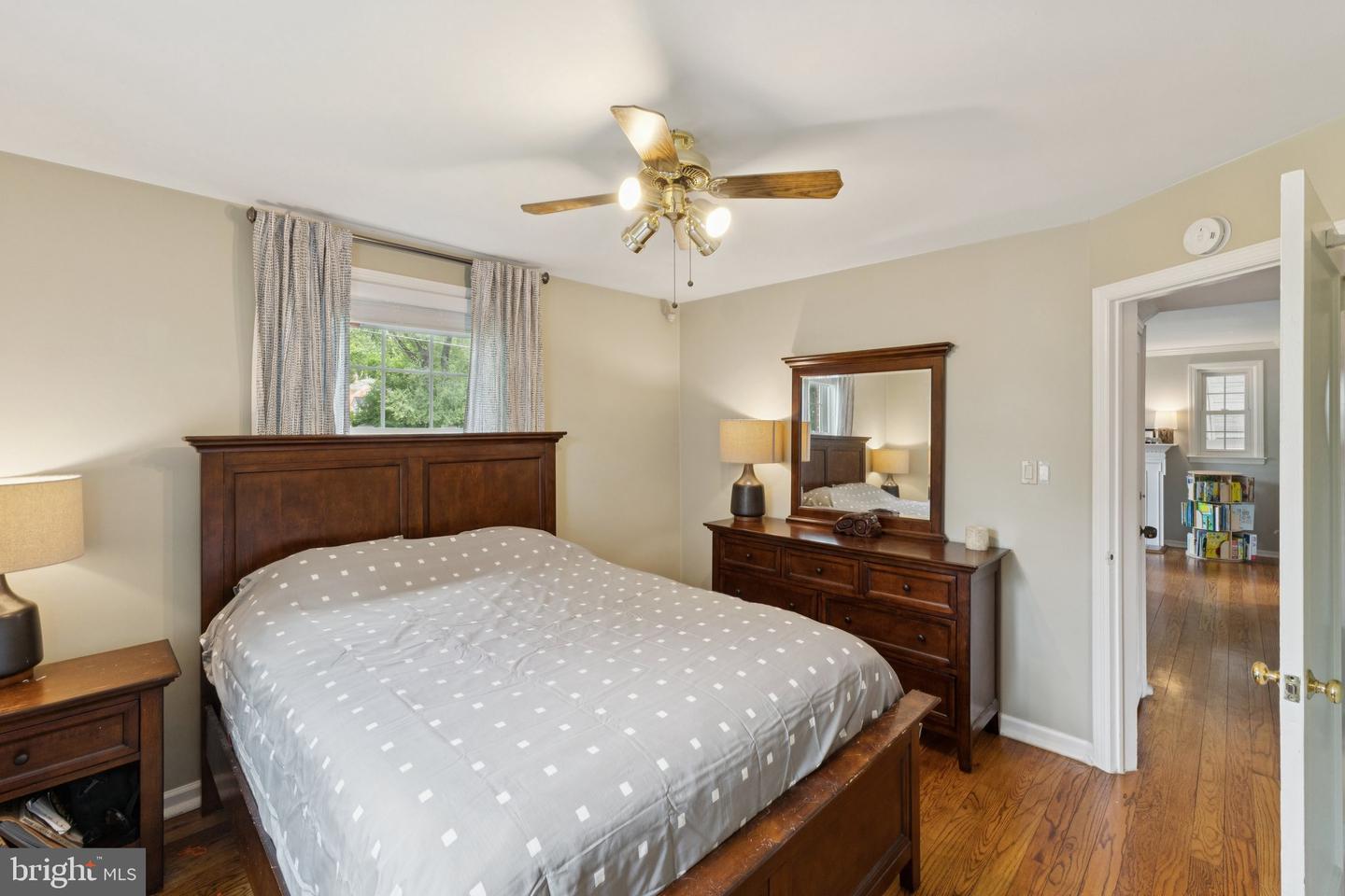 2907 SUMMERFIELD RD, FALLS CHURCH, Virginia 22042, 4 Bedrooms Bedrooms, ,3 BathroomsBathrooms,Residential,For sale,2907 SUMMERFIELD RD,VAFX2246122 MLS # VAFX2246122