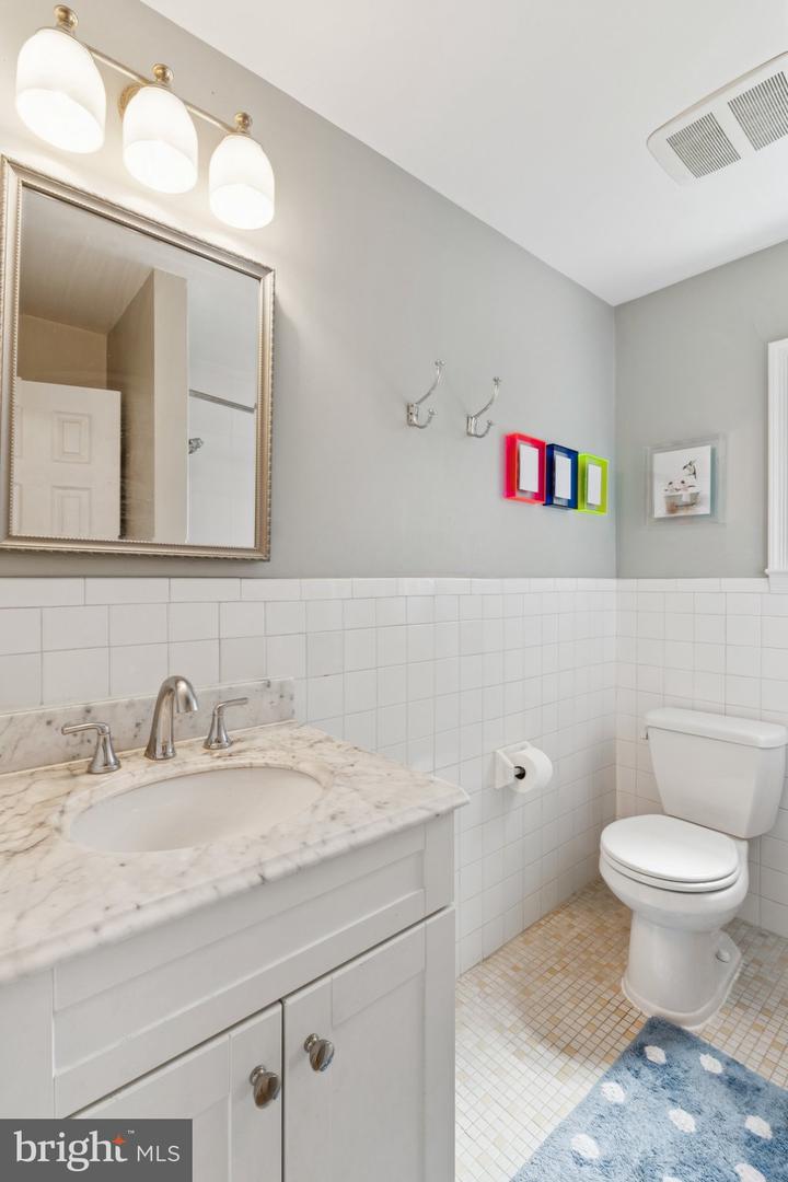2907 SUMMERFIELD RD, FALLS CHURCH, Virginia 22042, 4 Bedrooms Bedrooms, ,3 BathroomsBathrooms,Residential,For sale,2907 SUMMERFIELD RD,VAFX2246122 MLS # VAFX2246122