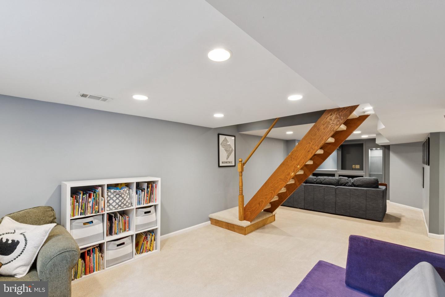 2907 SUMMERFIELD RD, FALLS CHURCH, Virginia 22042, 4 Bedrooms Bedrooms, ,3 BathroomsBathrooms,Residential,For sale,2907 SUMMERFIELD RD,VAFX2246122 MLS # VAFX2246122