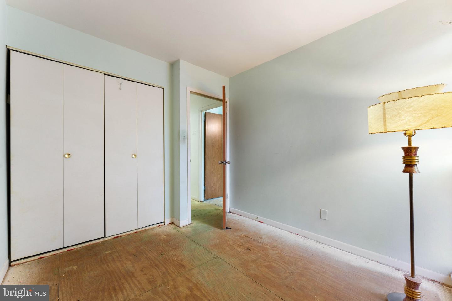 7266 HILLARY ST, ALEXANDRIA, Virginia 22315, 4 Bedrooms Bedrooms, ,2 BathroomsBathrooms,Residential,For sale,7266 HILLARY ST,VAFX2246128 MLS # VAFX2246128