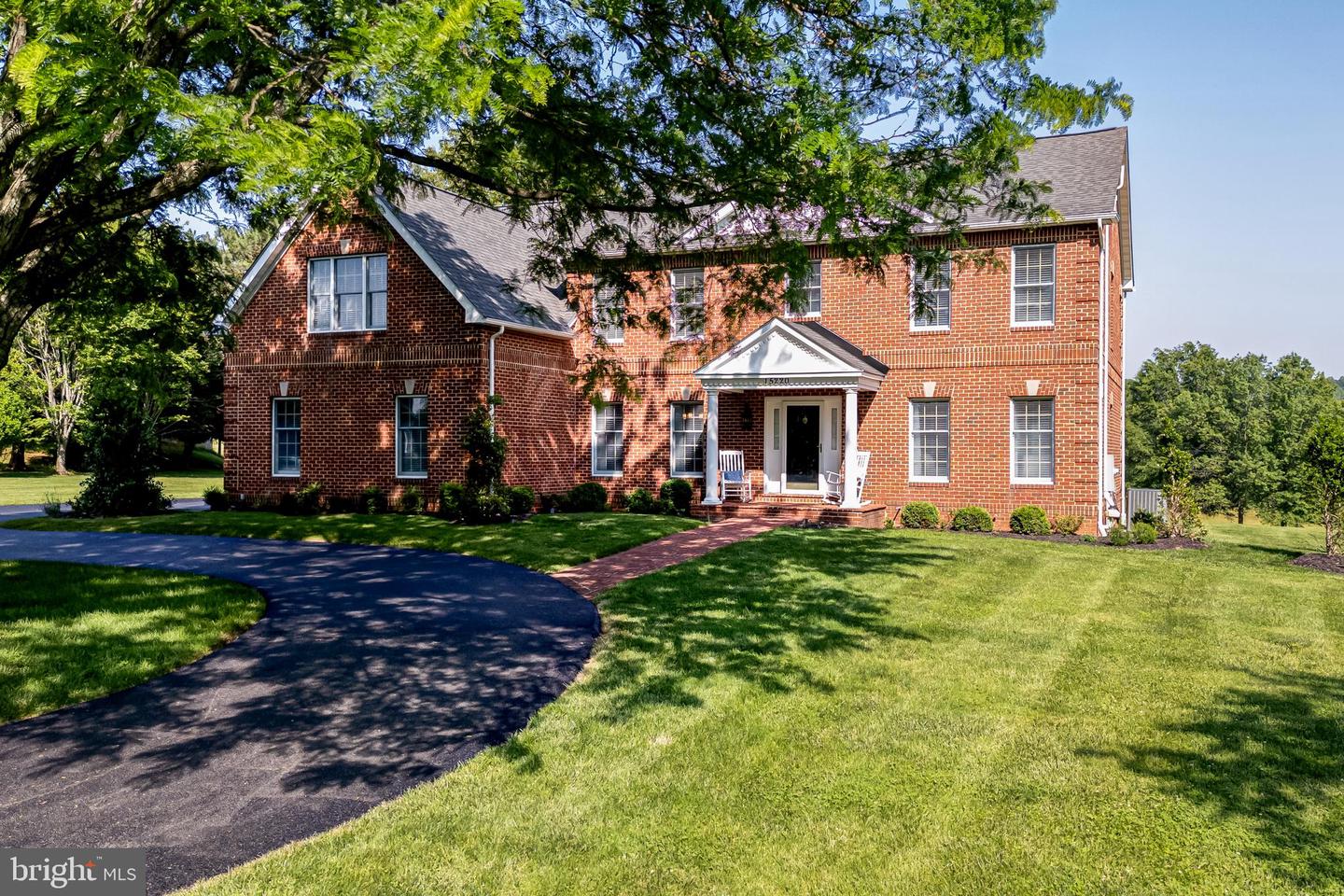 15220 HIGHVIEW CT, WATERFORD, Virginia 20197, 4 Bedrooms Bedrooms, 25 Rooms Rooms,4 BathroomsBathrooms,Residential,For sale,15220 HIGHVIEW CT,VALO2099022 MLS # VALO2099022