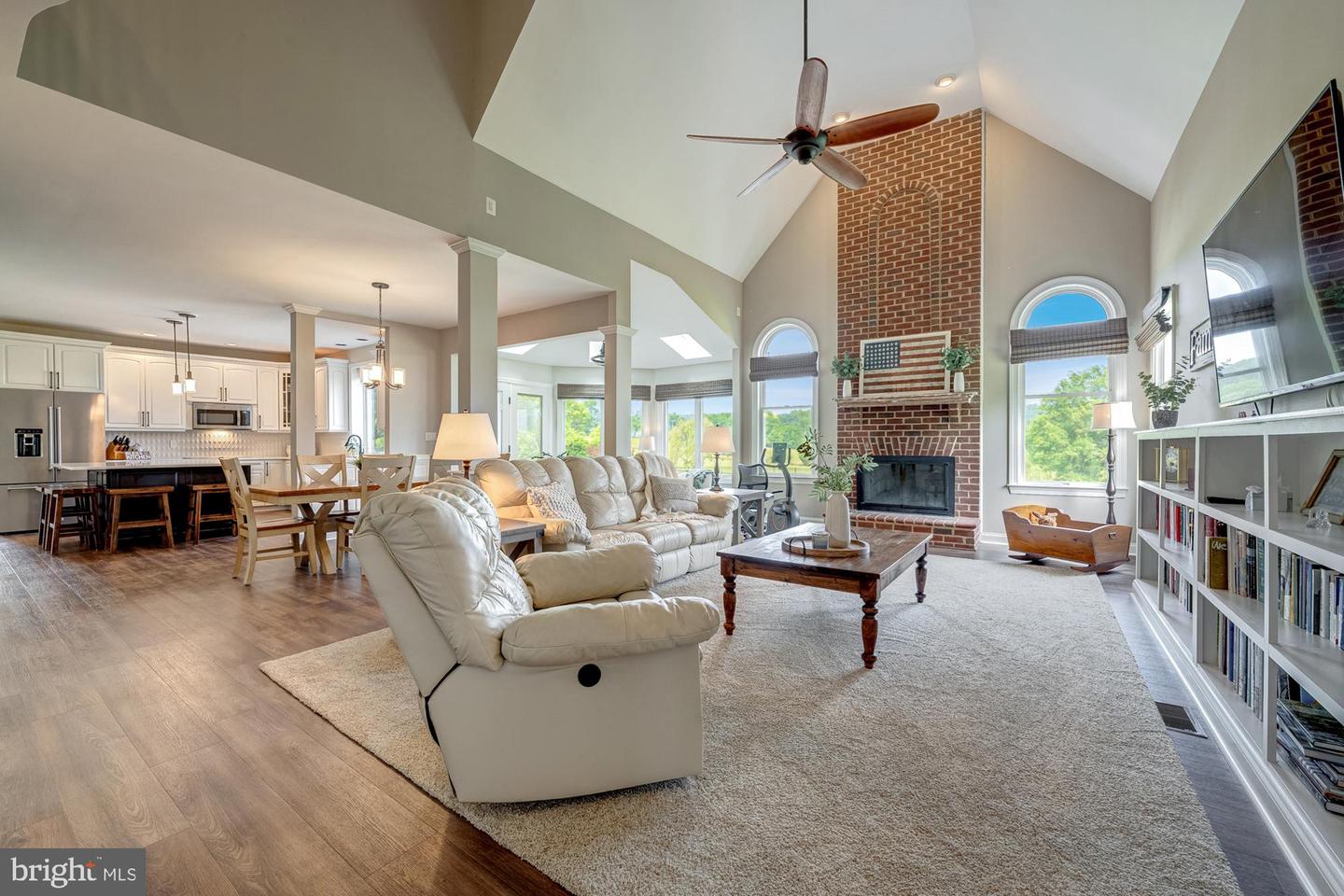 15220 HIGHVIEW CT, WATERFORD, Virginia 20197, 4 Bedrooms Bedrooms, 25 Rooms Rooms,4 BathroomsBathrooms,Residential,For sale,15220 HIGHVIEW CT,VALO2099022 MLS # VALO2099022
