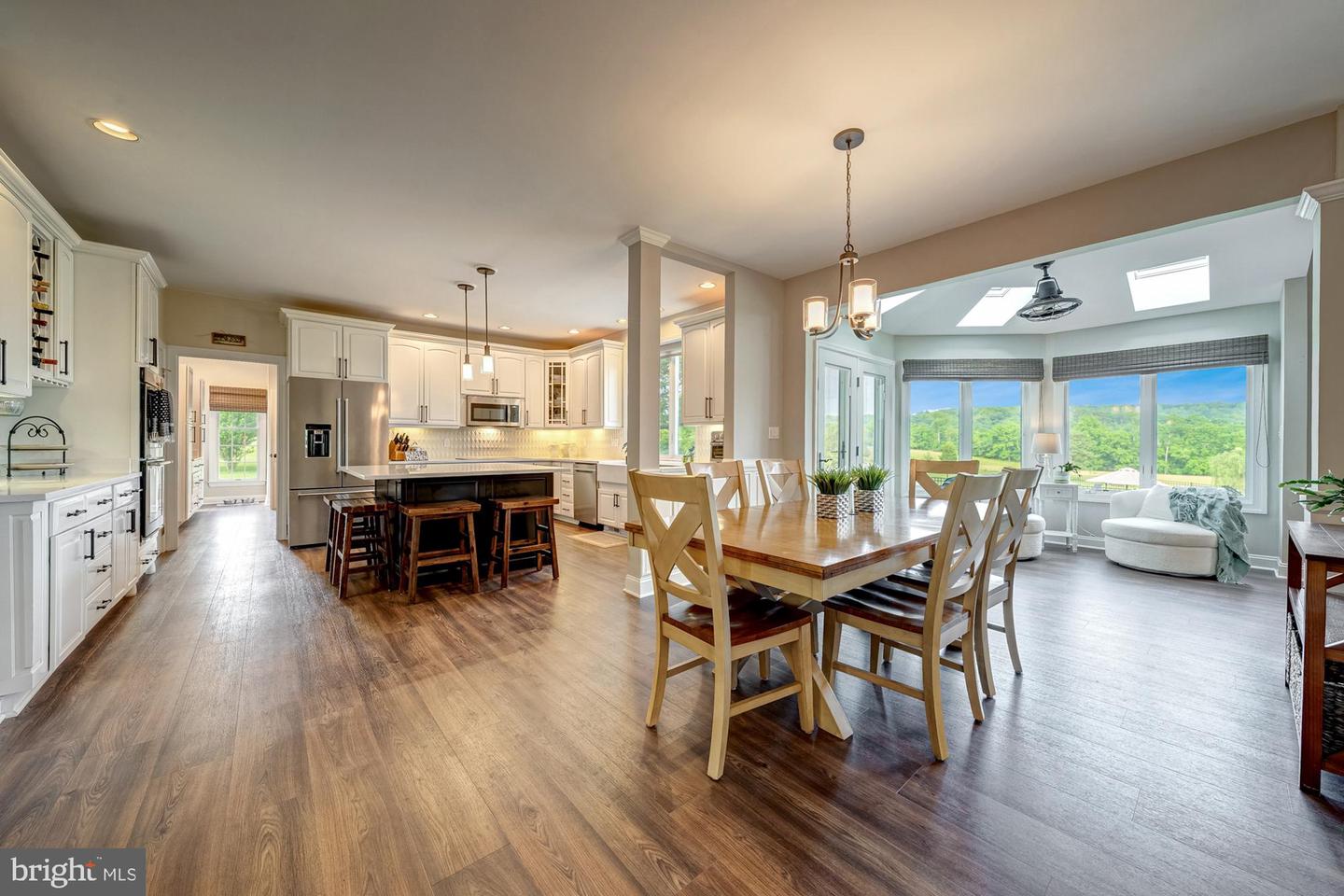 15220 HIGHVIEW CT, WATERFORD, Virginia 20197, 4 Bedrooms Bedrooms, 25 Rooms Rooms,4 BathroomsBathrooms,Residential,For sale,15220 HIGHVIEW CT,VALO2099022 MLS # VALO2099022