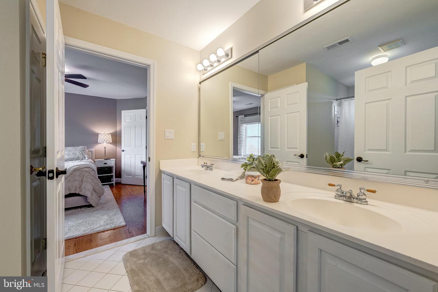 15220 HIGHVIEW CT, WATERFORD, Virginia 20197, 4 Bedrooms Bedrooms, 25 Rooms Rooms,4 BathroomsBathrooms,Residential,For sale,15220 HIGHVIEW CT,VALO2099022 MLS # VALO2099022