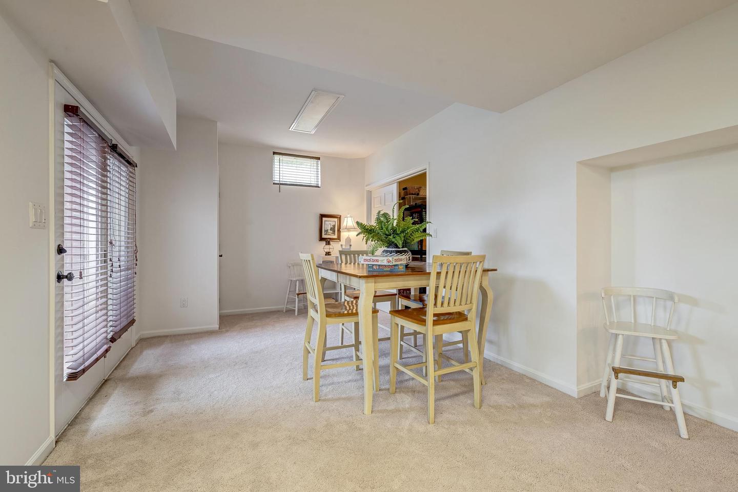 15220 HIGHVIEW CT, WATERFORD, Virginia 20197, 4 Bedrooms Bedrooms, 25 Rooms Rooms,4 BathroomsBathrooms,Residential,For sale,15220 HIGHVIEW CT,VALO2099022 MLS # VALO2099022