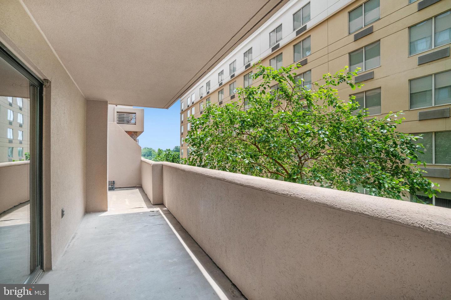 1301 N COURTHOUSE RD #611, ARLINGTON, Virginia 22201, 1 Bedroom Bedrooms, ,1 BathroomBathrooms,Residential,For sale,1301 N COURTHOUSE RD #611,VAAR2058896 MLS # VAAR2058896