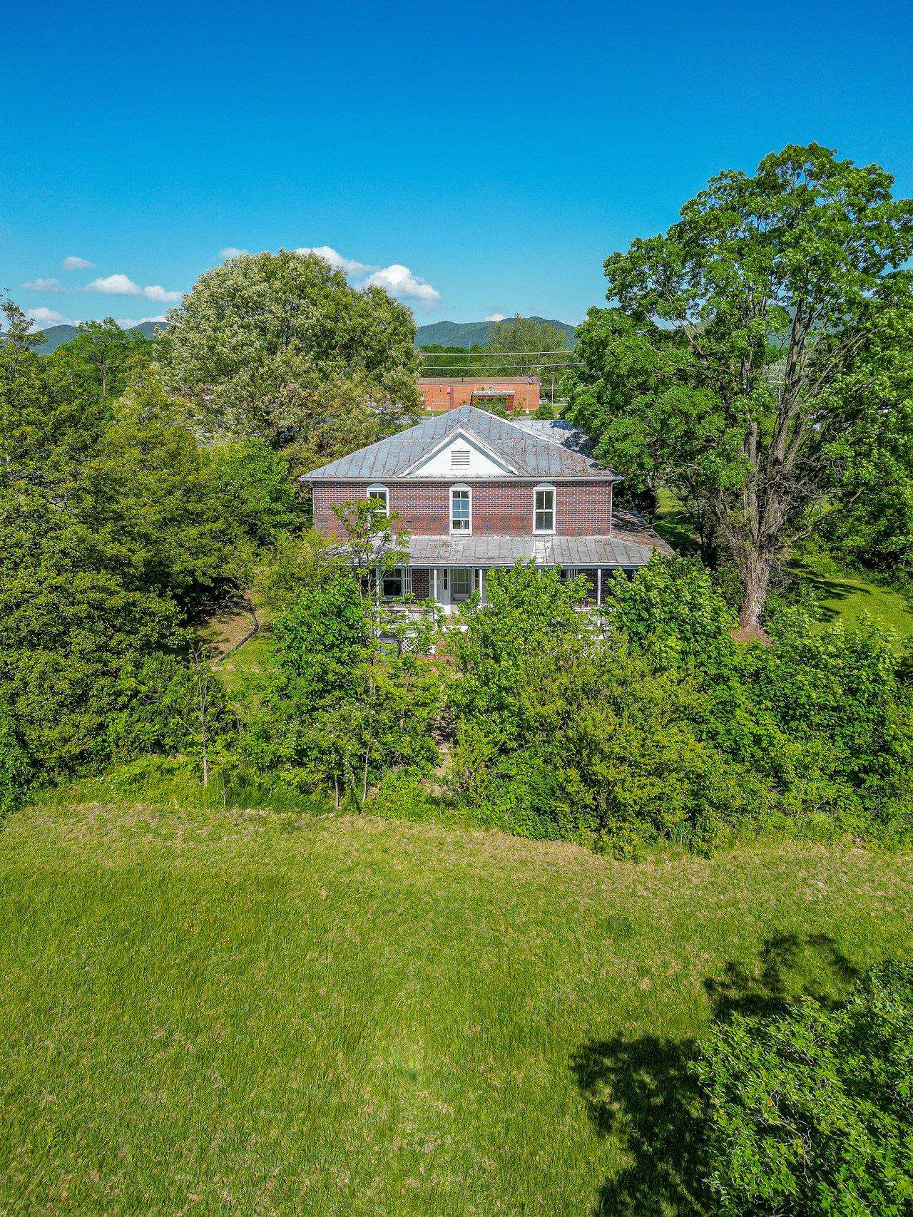 506 WILLIAMS AVE, SHENANDOAH, Virginia 22849, ,Commercial,506 WILLIAMS AVE,665742 MLS # 665742