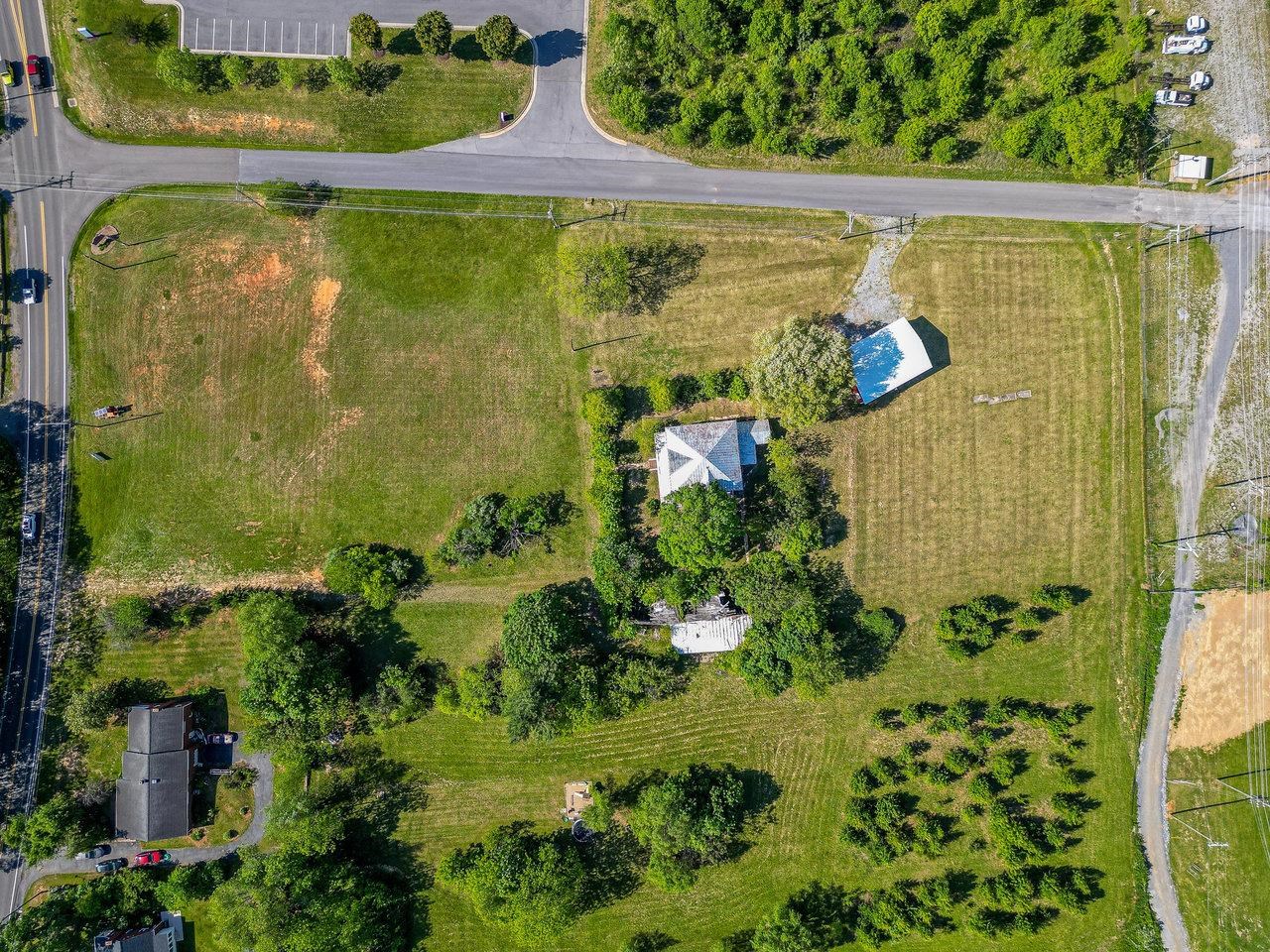 506 WILLIAMS AVE, SHENANDOAH, Virginia 22849, ,Commercial,506 WILLIAMS AVE,665742 MLS # 665742