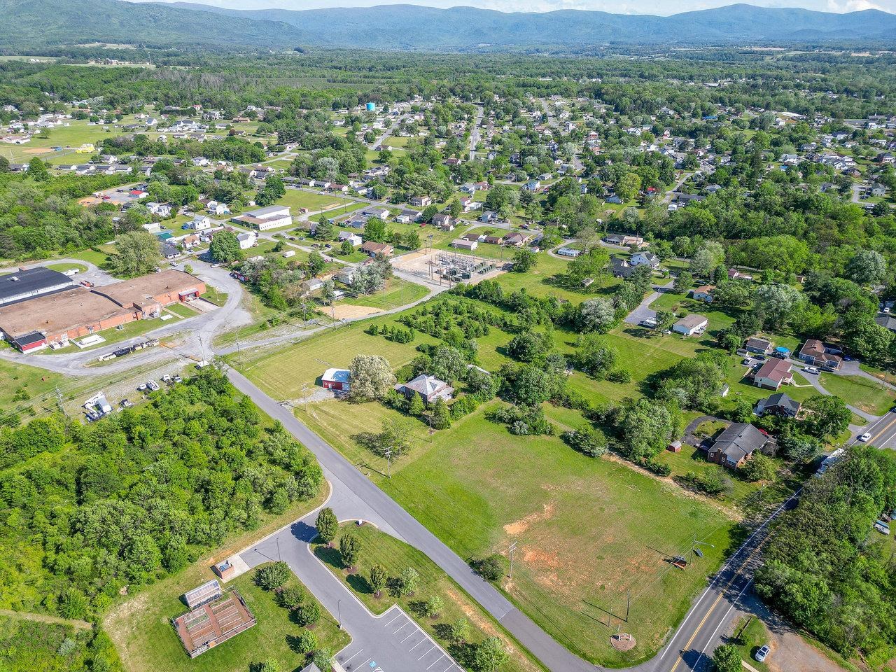 506 WILLIAMS AVE, SHENANDOAH, Virginia 22849, ,Commercial,506 WILLIAMS AVE,665742 MLS # 665742