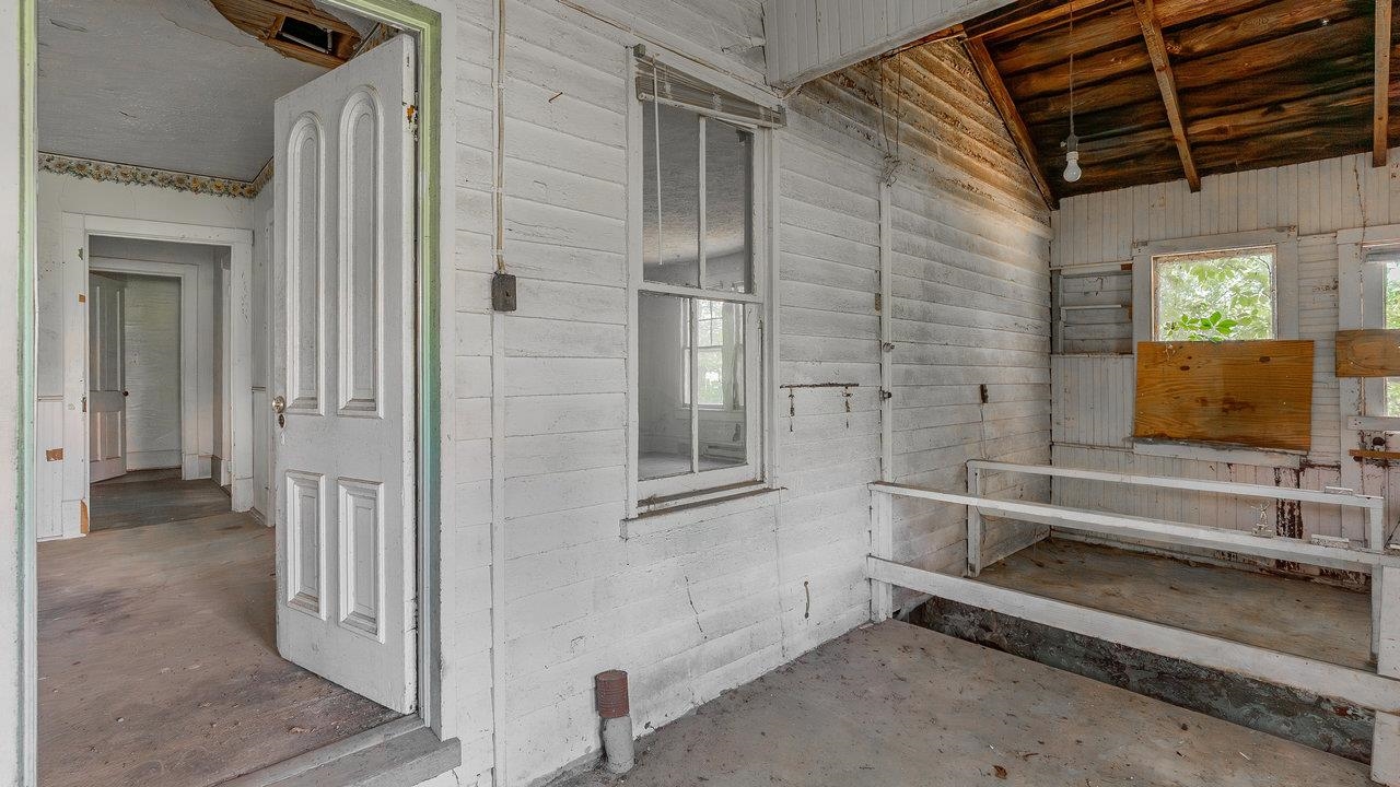 506 WILLIAMS AVE, SHENANDOAH, Virginia 22849, ,Commercial,506 WILLIAMS AVE,665742 MLS # 665742