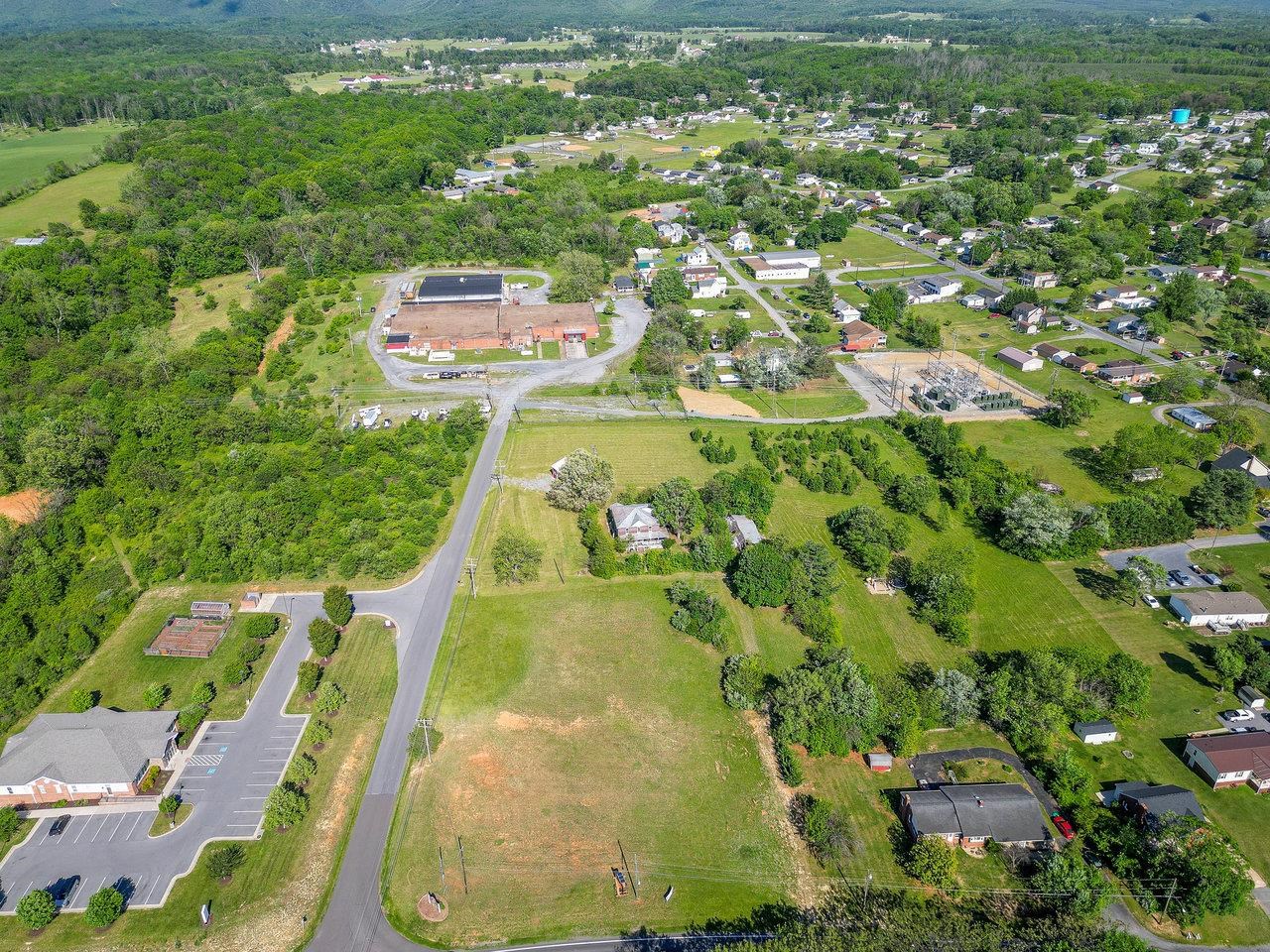 506 WILLIAMS AVE, SHENANDOAH, Virginia 22849, ,Commercial,506 WILLIAMS AVE,665742 MLS # 665742