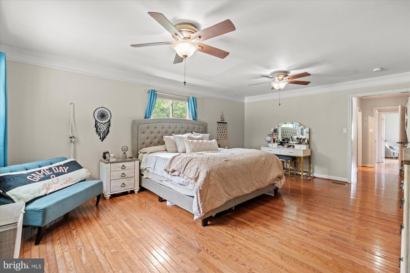 4802 EUBANK ST, ALEXANDRIA, Virginia 22309, 4 Bedrooms Bedrooms, ,3 BathroomsBathrooms,Residential,For sale,4802 EUBANK ST,VAFX2246224 MLS # VAFX2246224