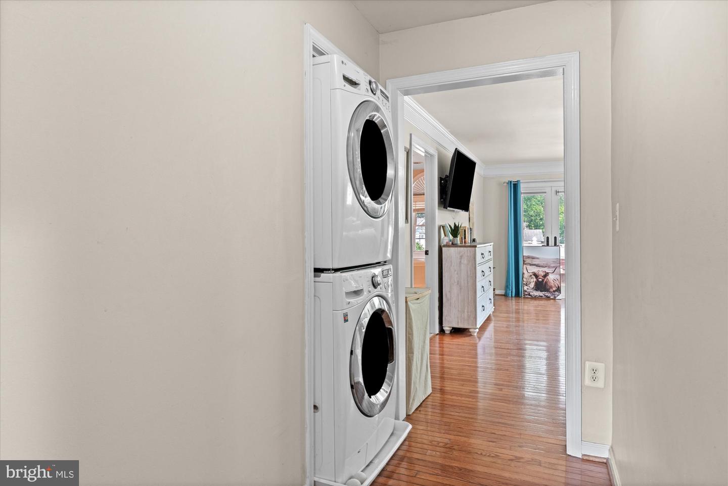 4802 EUBANK ST, ALEXANDRIA, Virginia 22309, 4 Bedrooms Bedrooms, ,3 BathroomsBathrooms,Residential,For sale,4802 EUBANK ST,VAFX2246224 MLS # VAFX2246224