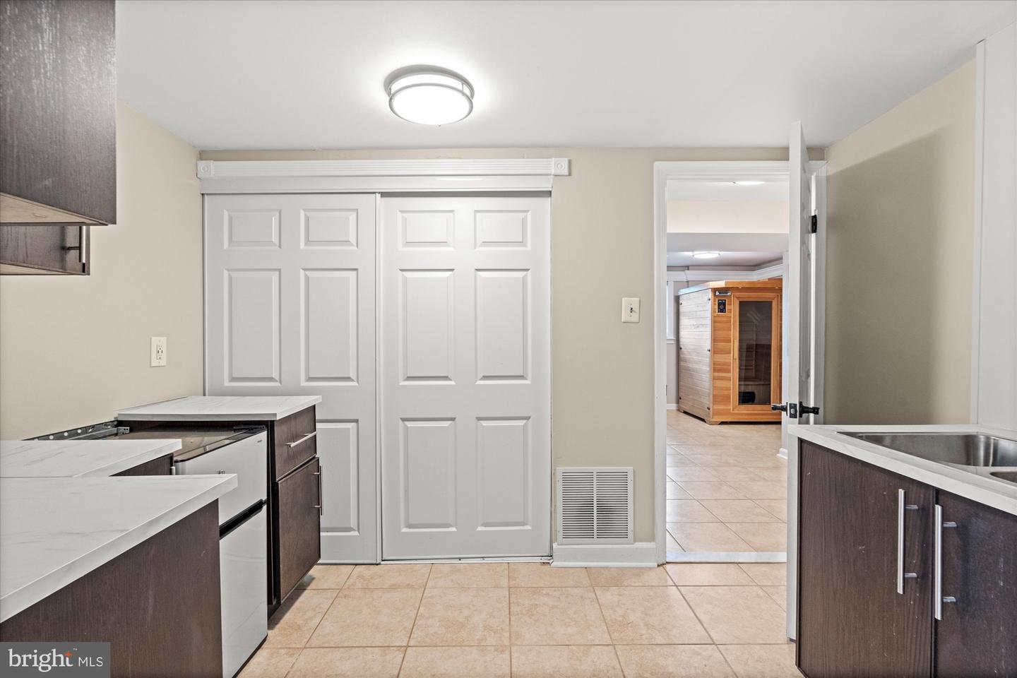 4802 EUBANK ST, ALEXANDRIA, Virginia 22309, 4 Bedrooms Bedrooms, ,3 BathroomsBathrooms,Residential,For sale,4802 EUBANK ST,VAFX2246224 MLS # VAFX2246224