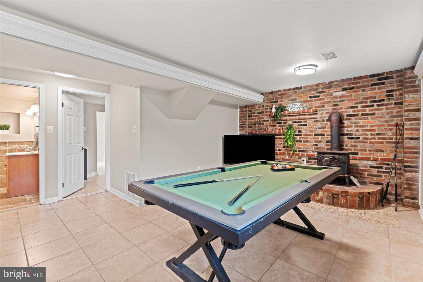 4802 EUBANK ST, ALEXANDRIA, Virginia 22309, 4 Bedrooms Bedrooms, ,3 BathroomsBathrooms,Residential,For sale,4802 EUBANK ST,VAFX2246224 MLS # VAFX2246224