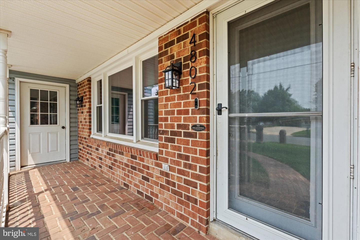 4802 EUBANK ST, ALEXANDRIA, Virginia 22309, 4 Bedrooms Bedrooms, ,3 BathroomsBathrooms,Residential,For sale,4802 EUBANK ST,VAFX2246224 MLS # VAFX2246224