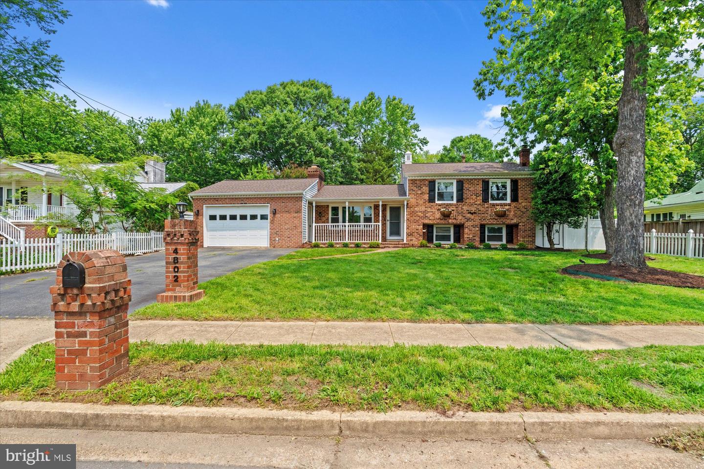 4802 EUBANK ST, ALEXANDRIA, Virginia 22309, 4 Bedrooms Bedrooms, ,3 BathroomsBathrooms,Residential,For sale,4802 EUBANK ST,VAFX2246224 MLS # VAFX2246224