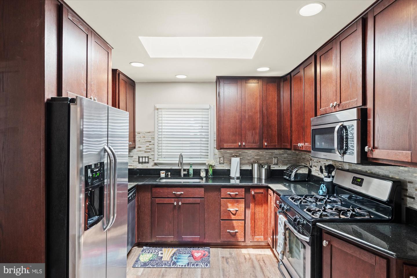 4802 EUBANK ST, ALEXANDRIA, Virginia 22309, 4 Bedrooms Bedrooms, ,3 BathroomsBathrooms,Residential,For sale,4802 EUBANK ST,VAFX2246224 MLS # VAFX2246224