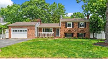 4802 EUBANK ST, ALEXANDRIA, Virginia 22309, 4 Bedrooms Bedrooms, ,3 BathroomsBathrooms,Residential,For sale,4802 EUBANK ST,VAFX2246224 MLS # VAFX2246224