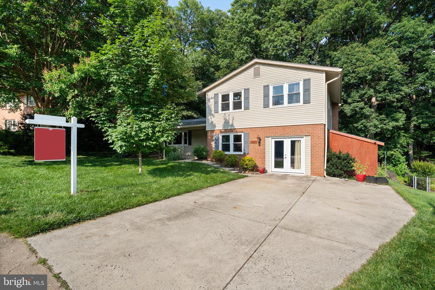 5267 PUMPHREY DR, FAIRFAX, Virginia 22032, 4 Bedrooms Bedrooms, ,3 BathroomsBathrooms,Residential,For sale,5267 PUMPHREY DR,VAFX2245988 MLS # VAFX2245988
