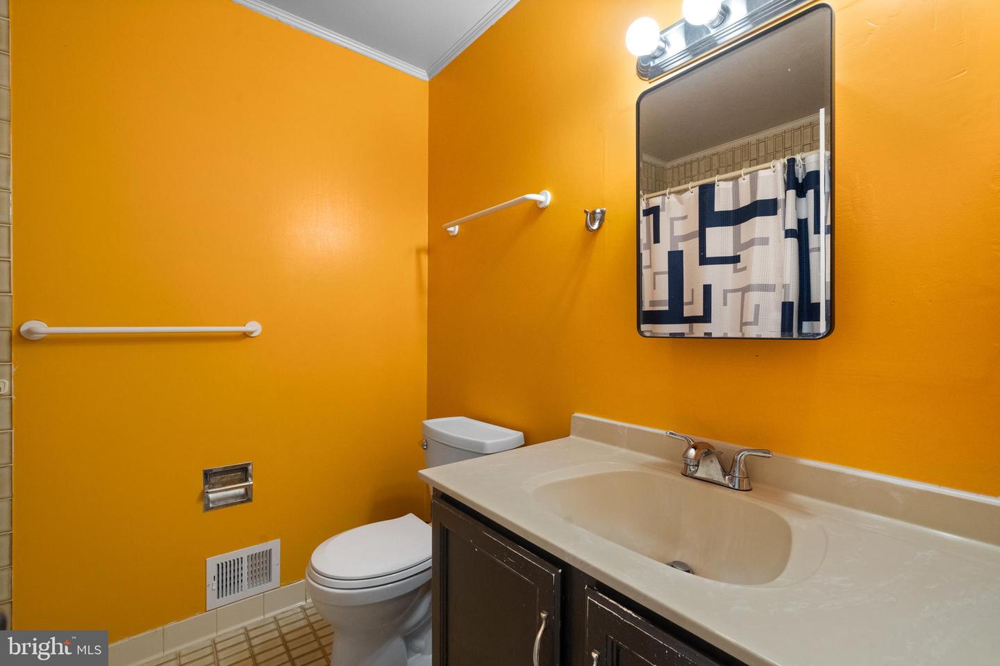 5267 PUMPHREY DR, FAIRFAX, Virginia 22032, 4 Bedrooms Bedrooms, ,3 BathroomsBathrooms,Residential,For sale,5267 PUMPHREY DR,VAFX2245988 MLS # VAFX2245988