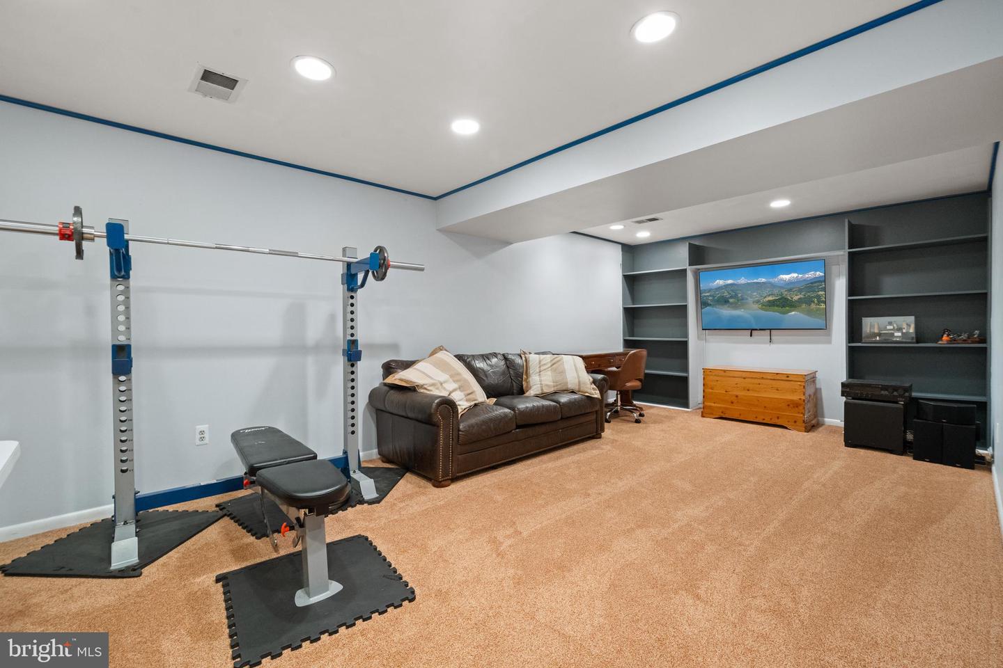 5267 PUMPHREY DR, FAIRFAX, Virginia 22032, 4 Bedrooms Bedrooms, ,3 BathroomsBathrooms,Residential,For sale,5267 PUMPHREY DR,VAFX2245988 MLS # VAFX2245988