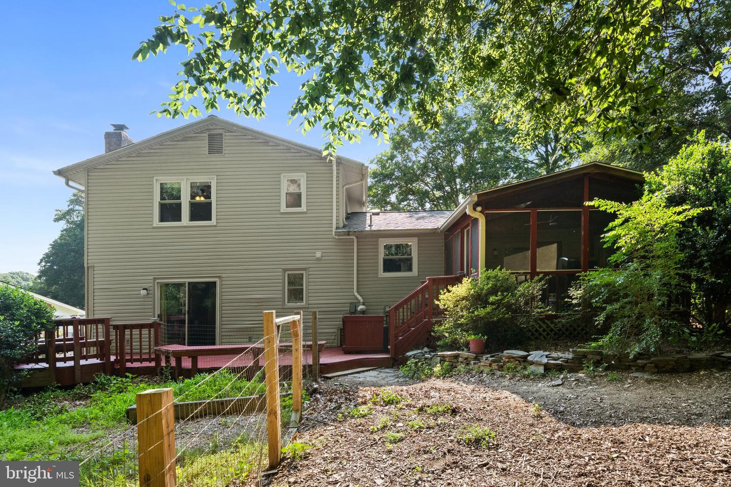 5267 PUMPHREY DR, FAIRFAX, Virginia 22032, 4 Bedrooms Bedrooms, ,3 BathroomsBathrooms,Residential,For sale,5267 PUMPHREY DR,VAFX2245988 MLS # VAFX2245988