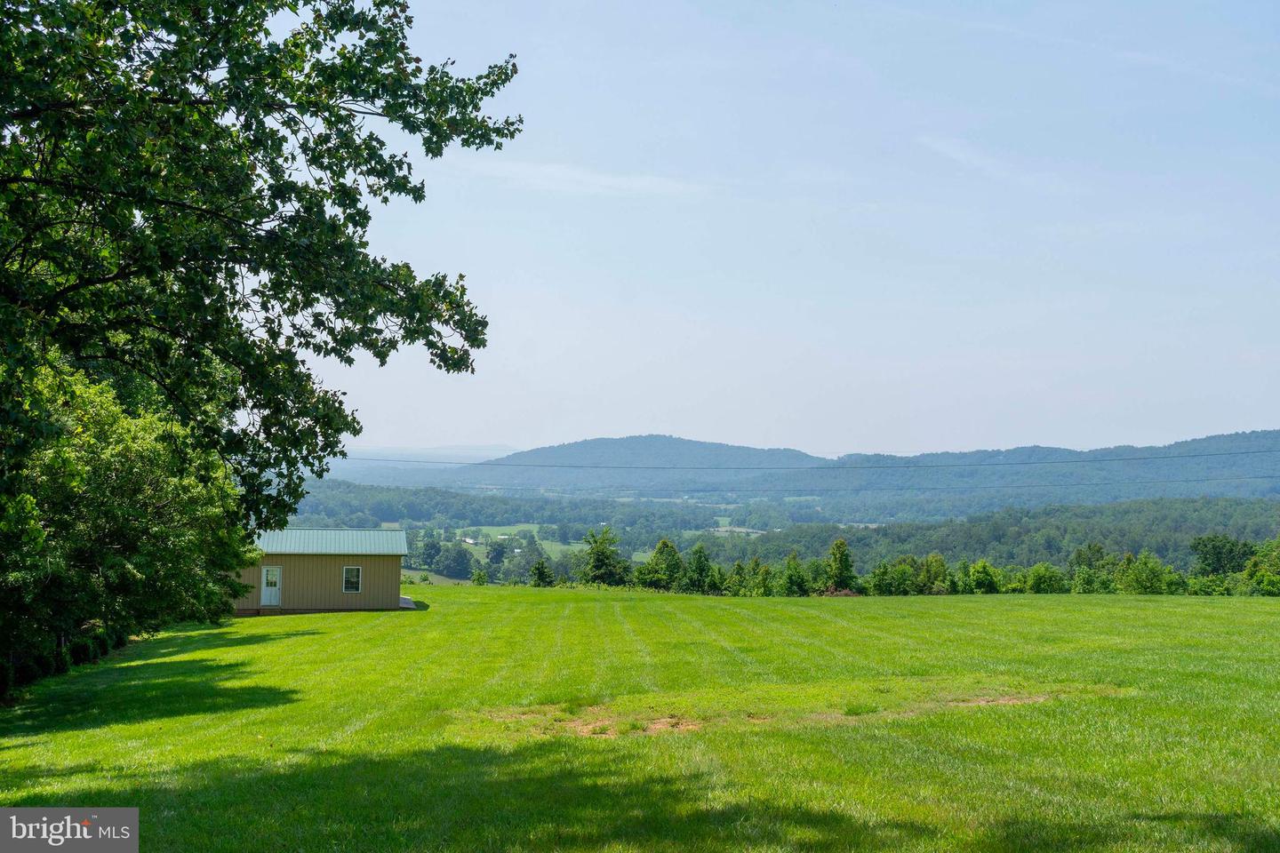 392 POCOSAN MOUNTAIN, STANARDSVILLE, Virginia 22973, 3 Bedrooms Bedrooms, 11 Rooms Rooms,4 BathroomsBathrooms,Residential,For sale,392 POCOSAN MOUNTAIN,VAGR2000726 MLS # VAGR2000726