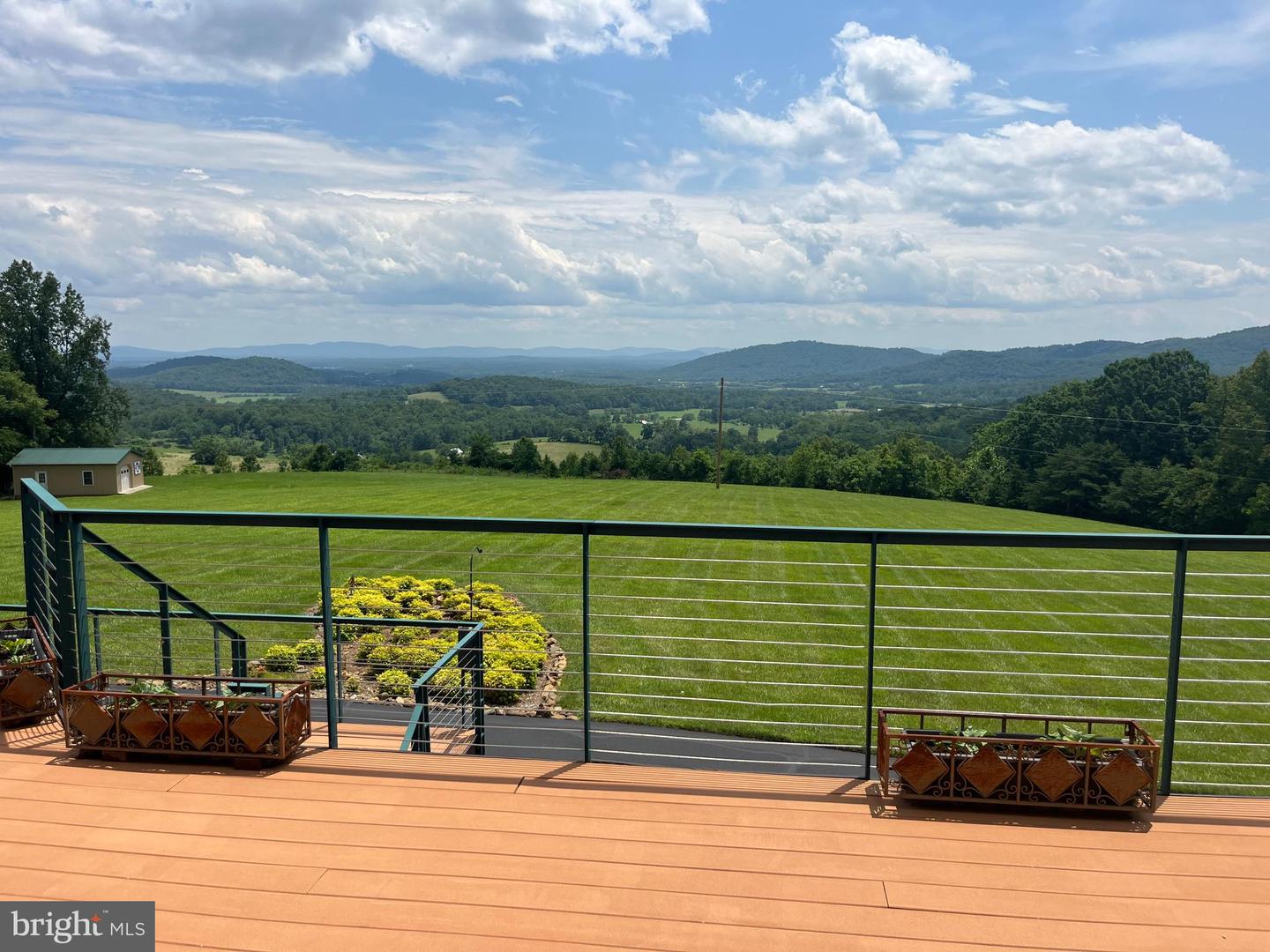 392 POCOSAN MOUNTAIN RD, STANARDSVILLE, Virginia 22973, 1 Bedroom Bedrooms, 11 Rooms Rooms,1 BathroomBathrooms,Residential,For sale,392 POCOSAN MOUNTAIN RD,VAGR2000726 MLS # VAGR2000726