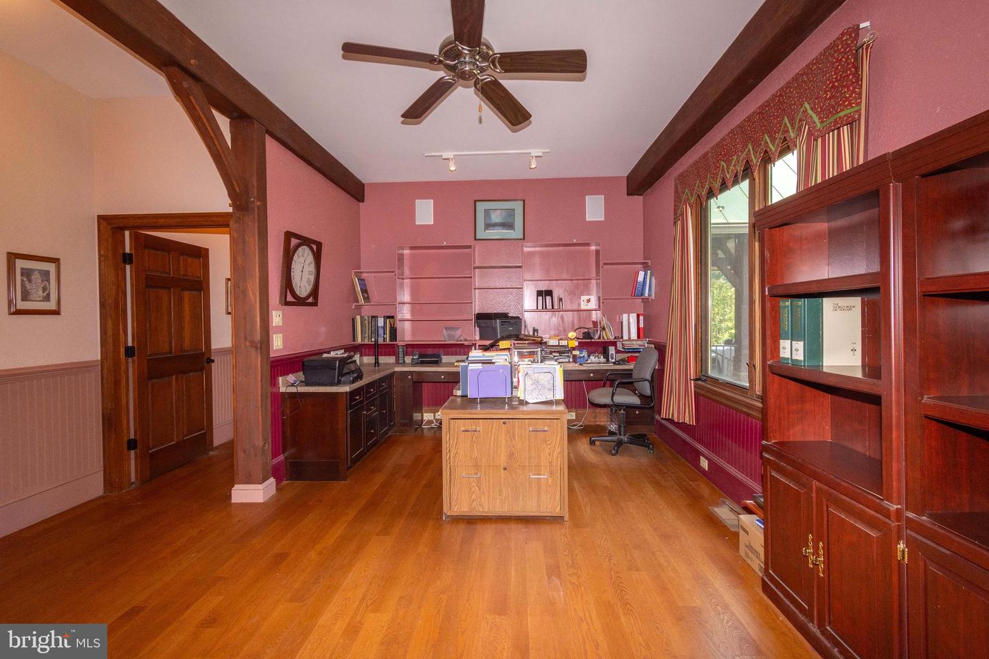 392 POCOSAN MOUNTAIN, STANARDSVILLE, Virginia 22973, 3 Bedrooms Bedrooms, 11 Rooms Rooms,4 BathroomsBathrooms,Residential,For sale,392 POCOSAN MOUNTAIN,VAGR2000726 MLS # VAGR2000726