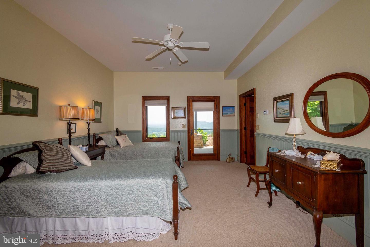 392 POCOSAN MOUNTAIN, STANARDSVILLE, Virginia 22973, 3 Bedrooms Bedrooms, 11 Rooms Rooms,4 BathroomsBathrooms,Residential,For sale,392 POCOSAN MOUNTAIN,VAGR2000726 MLS # VAGR2000726