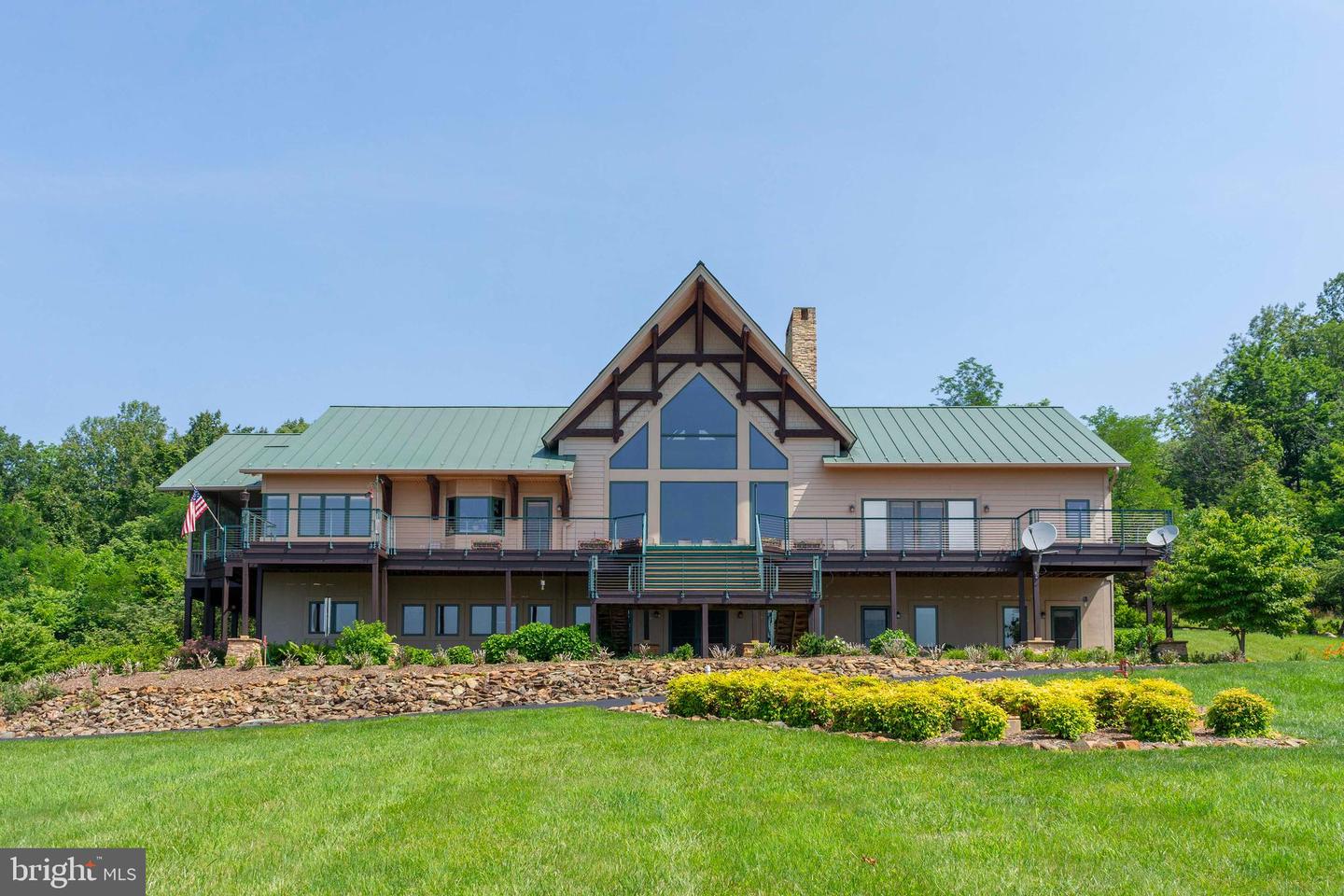 392 POCOSAN MOUNTAIN, STANARDSVILLE, Virginia 22973, 3 Bedrooms Bedrooms, 11 Rooms Rooms,4 BathroomsBathrooms,Residential,For sale,392 POCOSAN MOUNTAIN,VAGR2000726 MLS # VAGR2000726