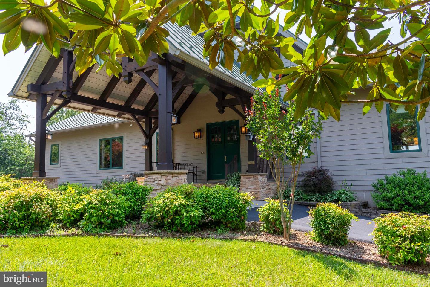 392 POCOSAN MOUNTAIN, STANARDSVILLE, Virginia 22973, 3 Bedrooms Bedrooms, 11 Rooms Rooms,4 BathroomsBathrooms,Residential,For sale,392 POCOSAN MOUNTAIN,VAGR2000726 MLS # VAGR2000726