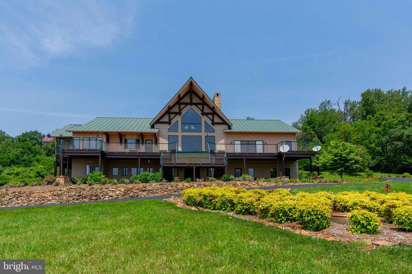 392 POCOSAN MOUNTAIN, STANARDSVILLE, Virginia 22973, 3 Bedrooms Bedrooms, 11 Rooms Rooms,4 BathroomsBathrooms,Residential,For sale,392 POCOSAN MOUNTAIN,VAGR2000726 MLS # VAGR2000726