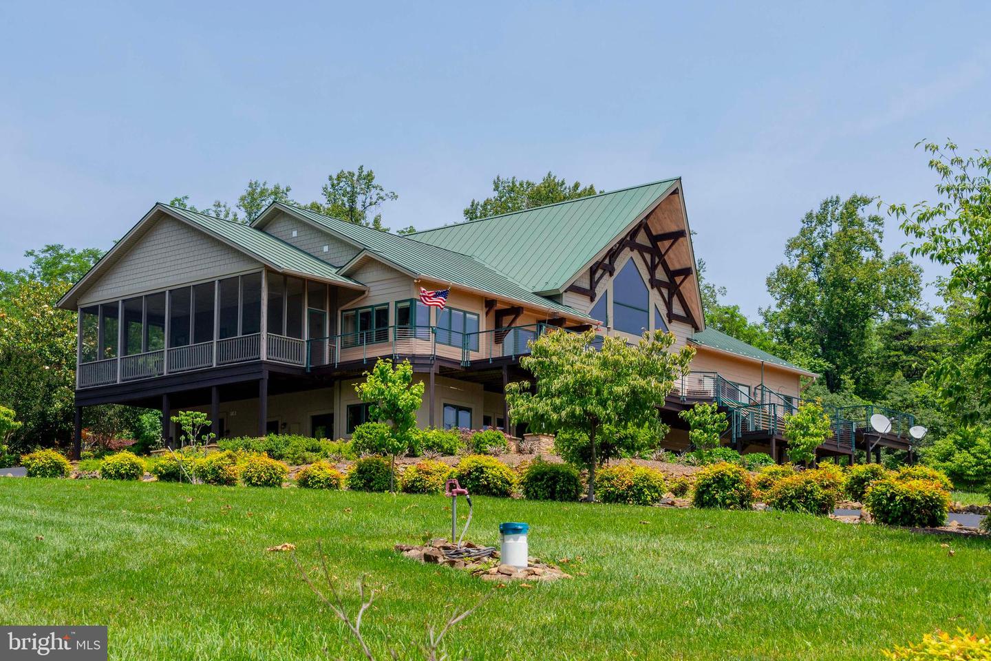 392 POCOSAN MOUNTAIN, STANARDSVILLE, Virginia 22973, 3 Bedrooms Bedrooms, 11 Rooms Rooms,4 BathroomsBathrooms,Residential,For sale,392 POCOSAN MOUNTAIN,VAGR2000726 MLS # VAGR2000726