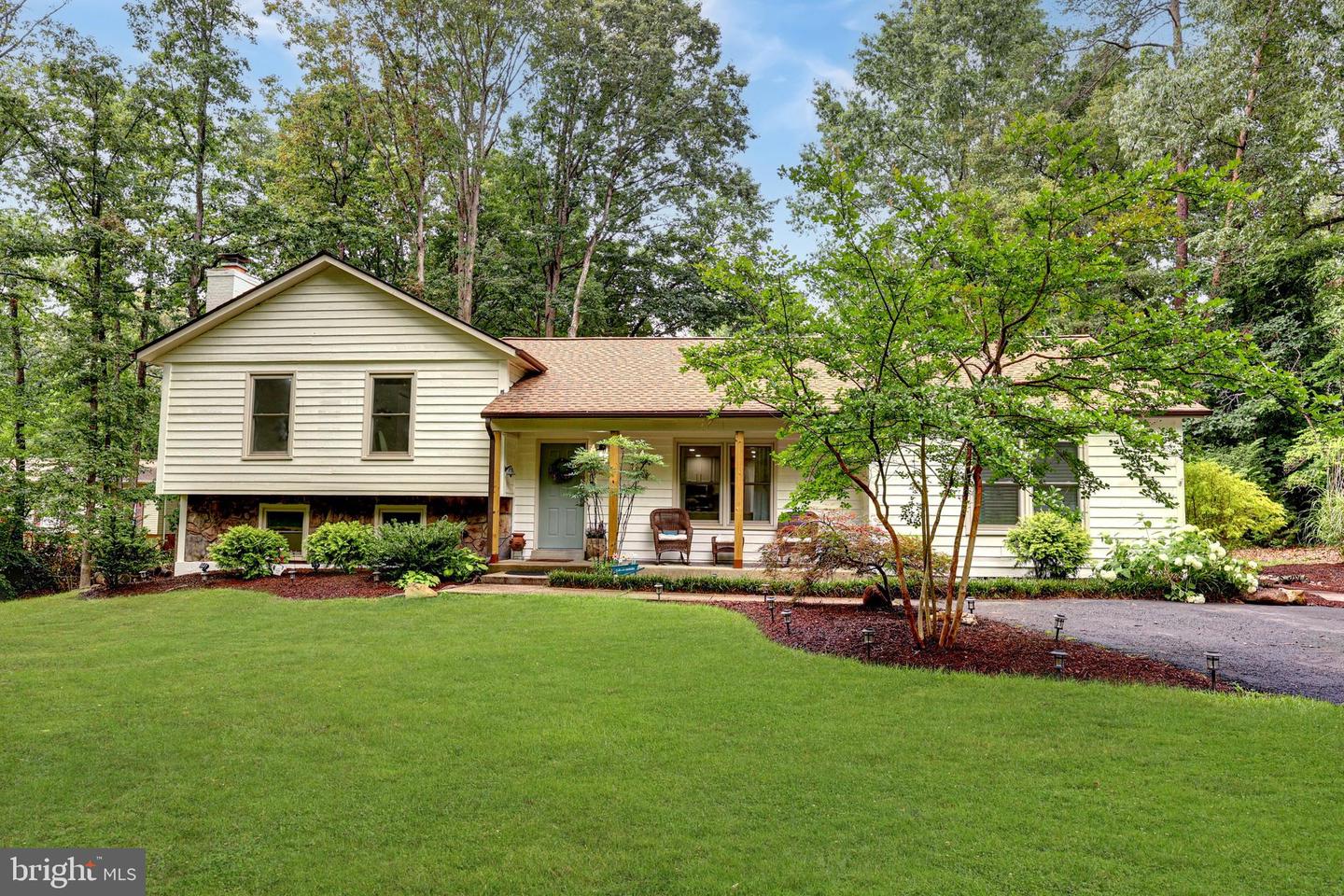 8170 SINCLAIR MILL RD, MANASSAS, Virginia 20112, 4 Bedrooms Bedrooms, ,3 BathroomsBathrooms,Residential,For sale,8170 SINCLAIR MILL RD,VAPW2096496 MLS # VAPW2096496