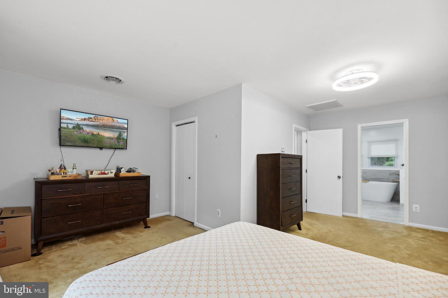 8170 SINCLAIR MILL RD, MANASSAS, Virginia 20112, 4 Bedrooms Bedrooms, ,3 BathroomsBathrooms,Residential,For sale,8170 SINCLAIR MILL RD,VAPW2096496 MLS # VAPW2096496