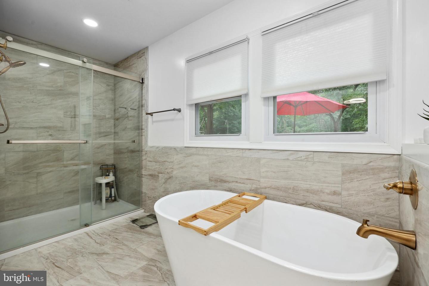 8170 SINCLAIR MILL RD, MANASSAS, Virginia 20112, 4 Bedrooms Bedrooms, ,3 BathroomsBathrooms,Residential,For sale,8170 SINCLAIR MILL RD,VAPW2096496 MLS # VAPW2096496