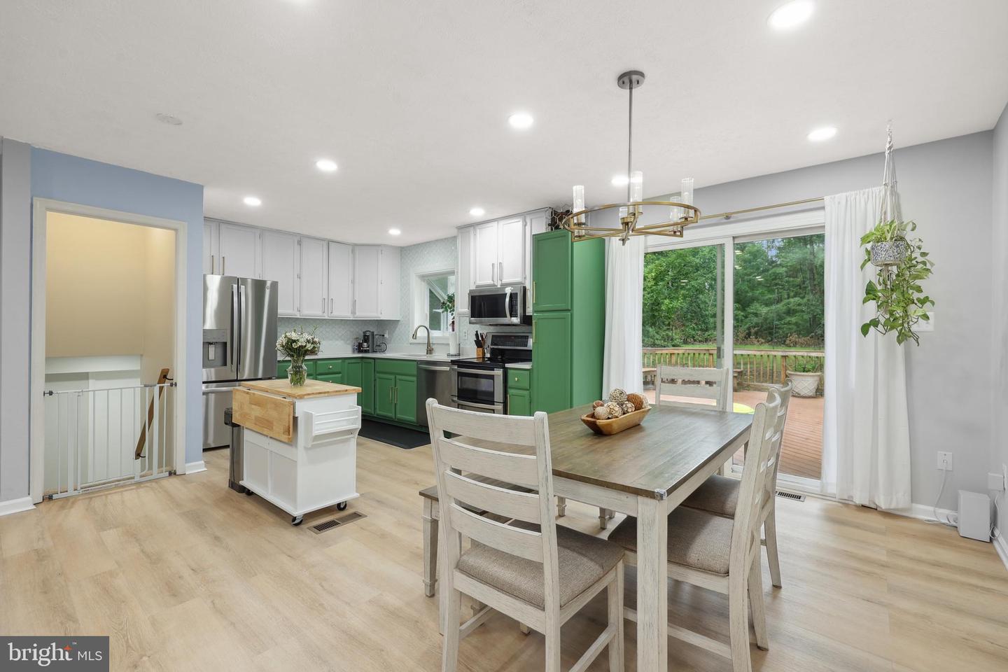 8170 SINCLAIR MILL RD, MANASSAS, Virginia 20112, 4 Bedrooms Bedrooms, ,3 BathroomsBathrooms,Residential,For sale,8170 SINCLAIR MILL RD,VAPW2096496 MLS # VAPW2096496